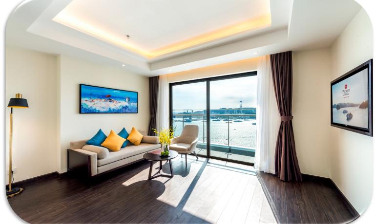 SAPPHIRE SUITE