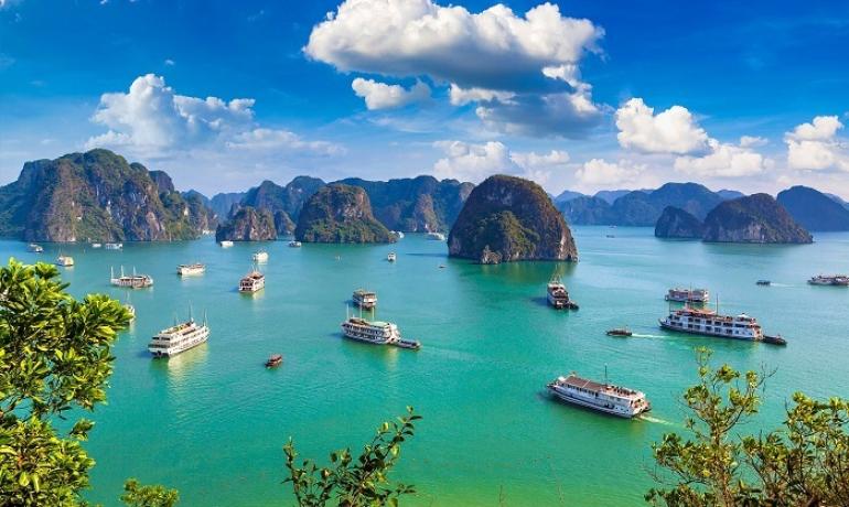 Vịnh Hạ Long là 1 trong 24 điểm du lịch lý tưởng nhất thế giới