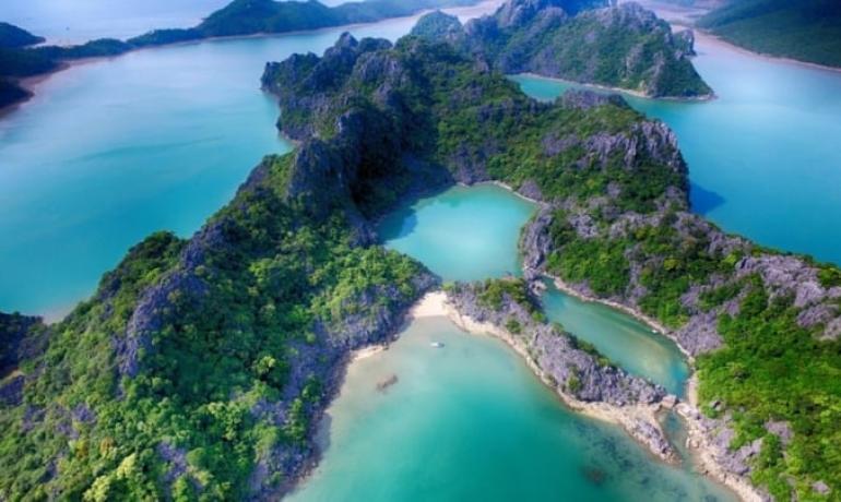 Kinh nghiệm du lịch Hạ Long: 8 điểm đến không thể bỏ qua